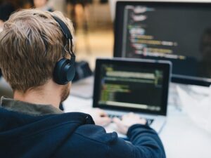 برنامه نویسی با هوش مصنوعی